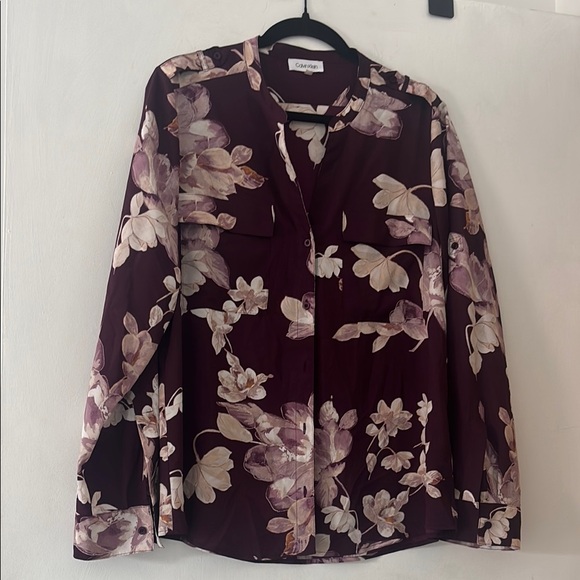 Calvin Klein Tops - Calvin Klein Women's Floral Burgundy Blouse